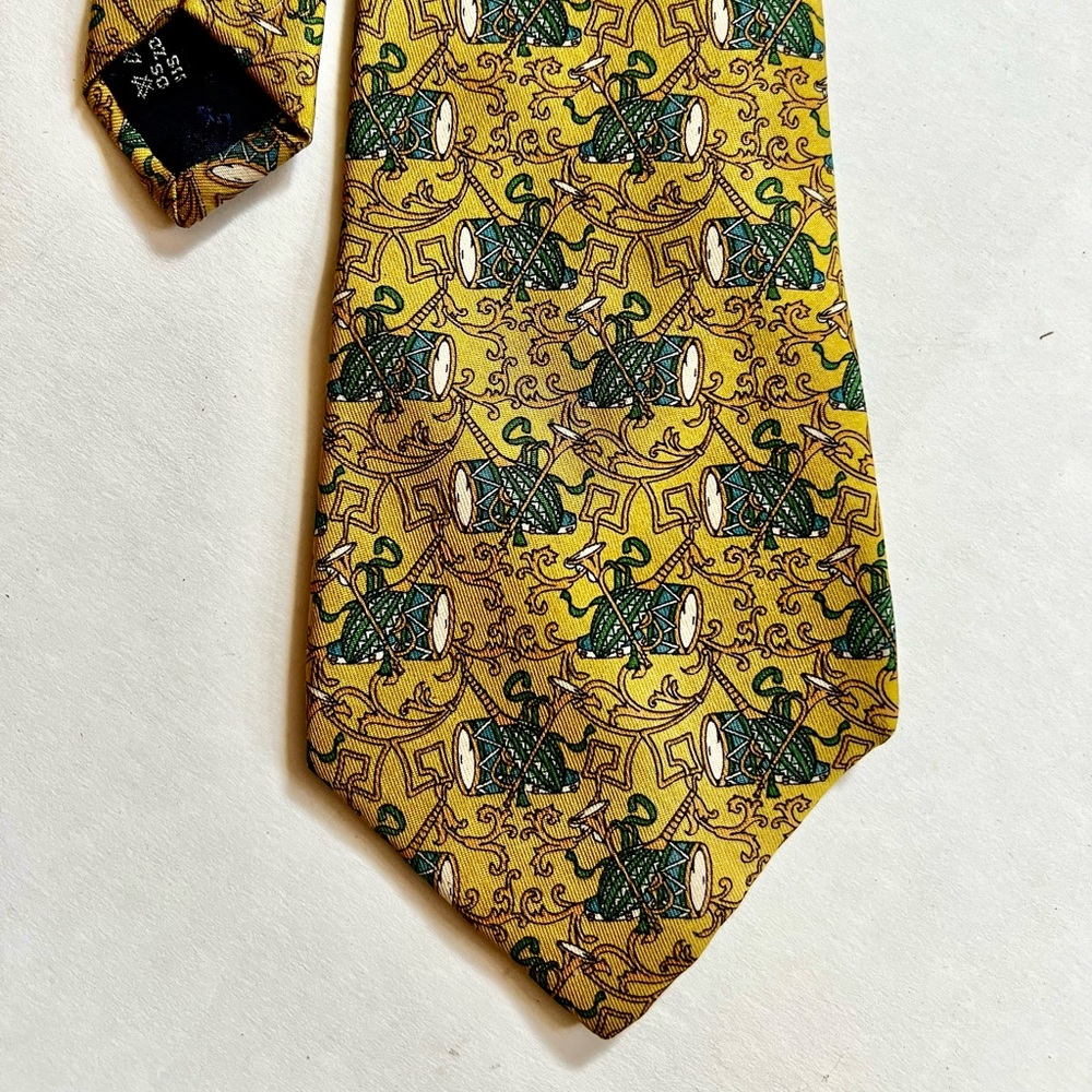 Salvatore Ferragamo silk tie made in Italy